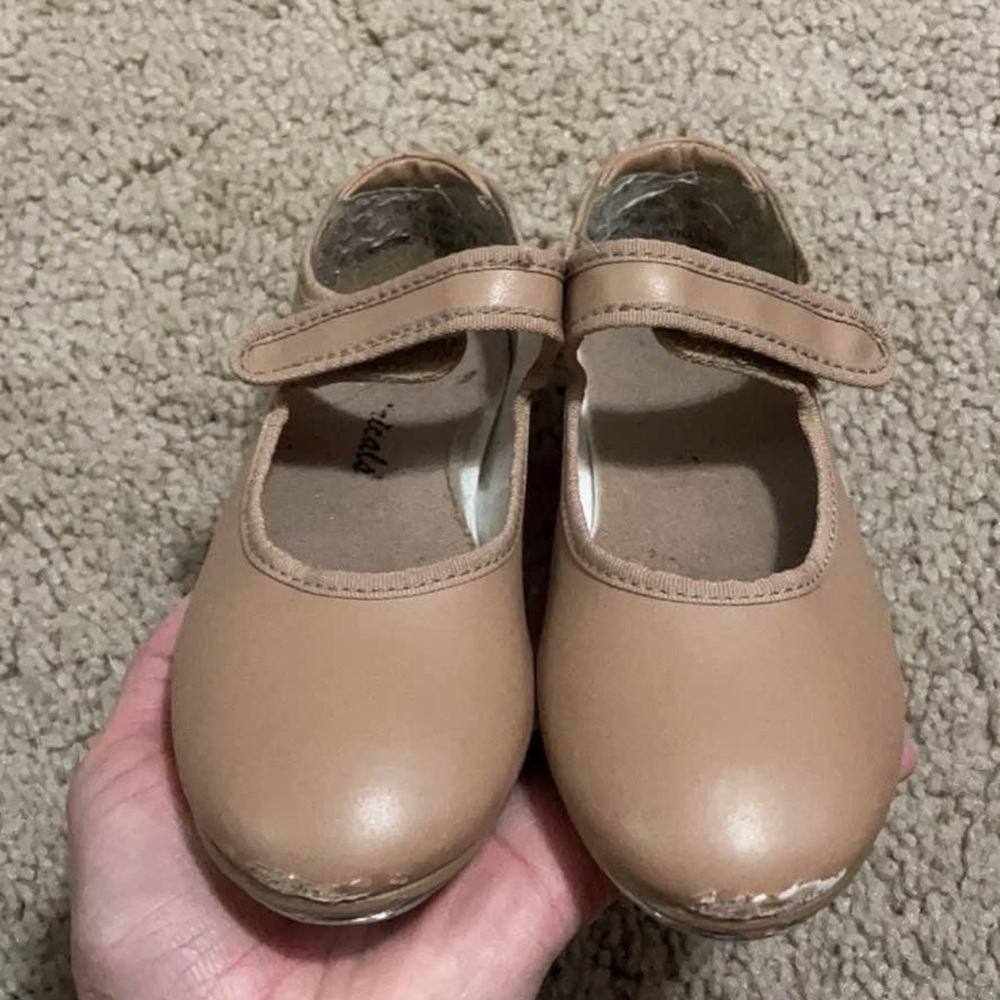 Tan tap shoes